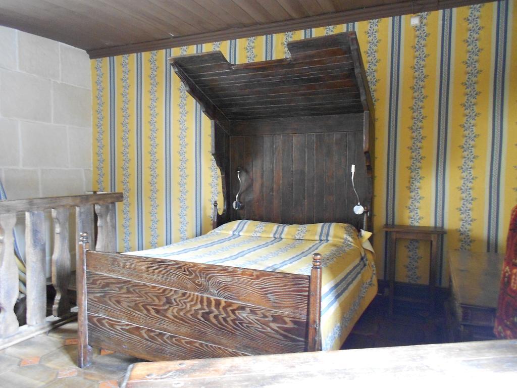 De L'abbatiale Bed & Breakfast *